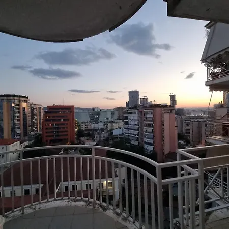 Hello Tirana! Apartment Tirana